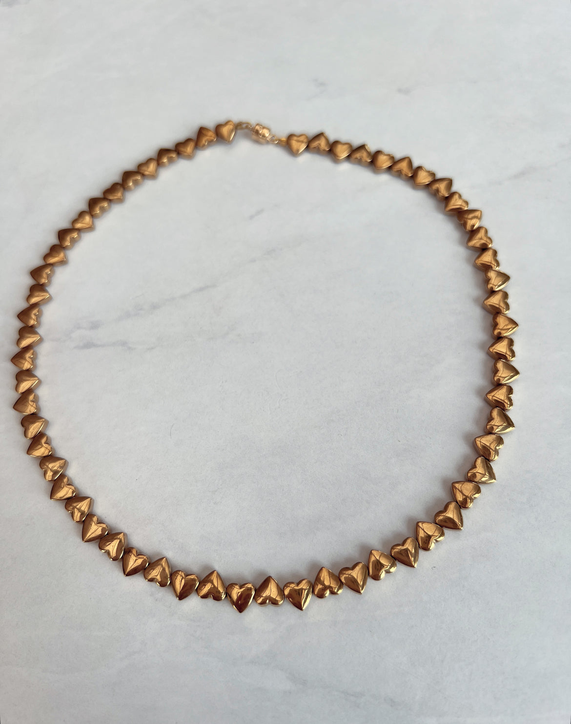 Magnetic Love necklace- Gold puff heart