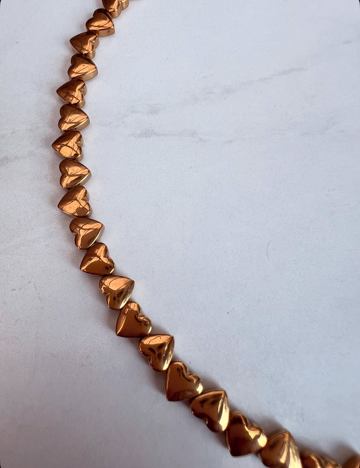 Magnetic Love necklace- Gold puff heart