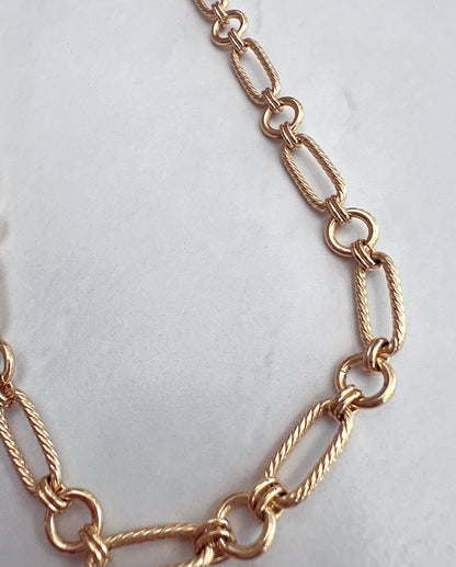 Paperclip necklace